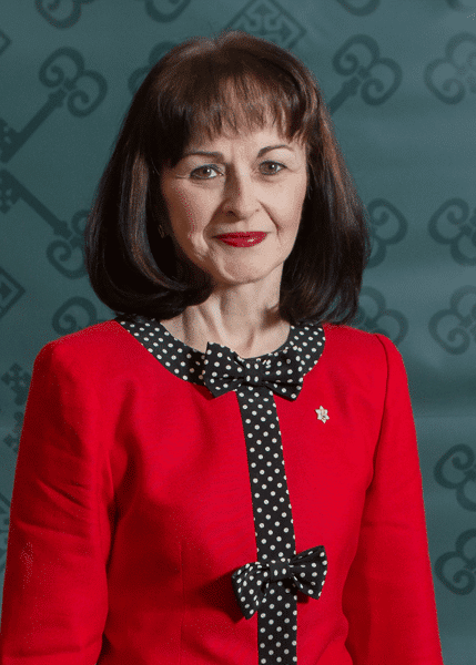 Deborah Thorlakson, O.M.